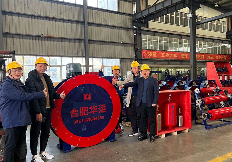 Malaysian customers visited Hefei Huayun to discuss cooperation matters